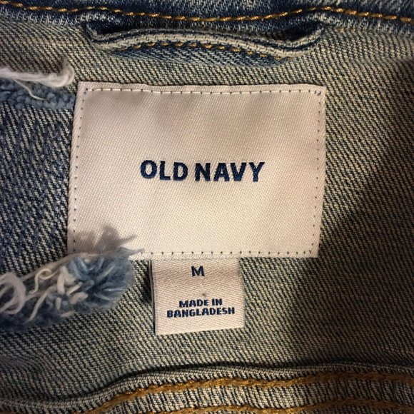 Old Navy Distressed Jean Jacket M Patched Frayed Destroyed Denim Trucker - Picture 8 of 9